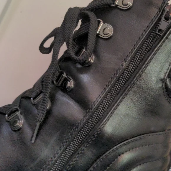 Guess Lug sole combat lace up hiking boots - Picture 8 of 12